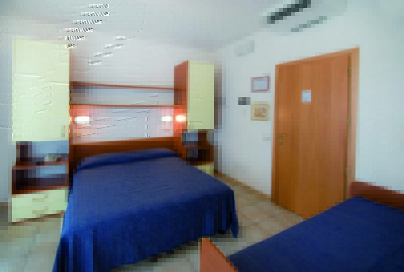Nuovo Hotel Anthisa Лидо ди Савио Стая снимка